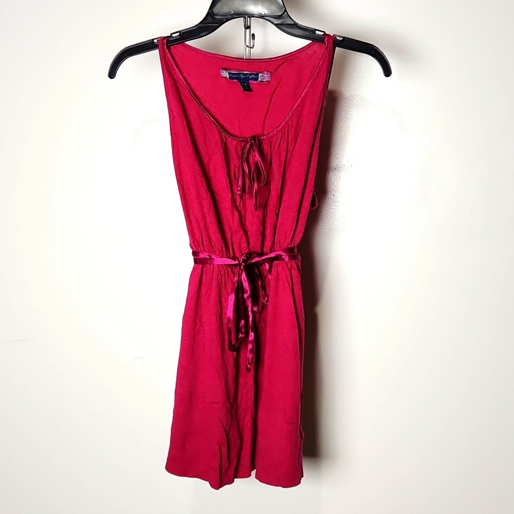American Eagle Outfitters Fuchsia Top Sleeveless sz-med